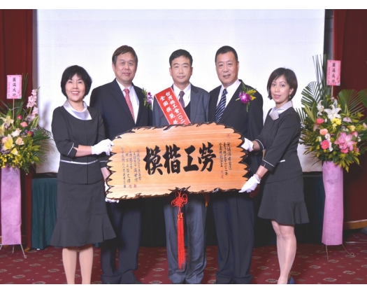 102勞工楷模葉佐燁32