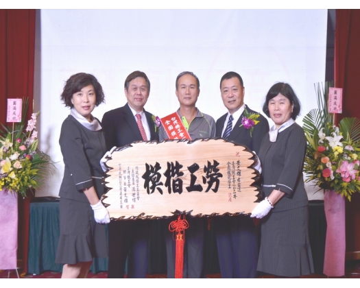 102勞工楷模黃文雄47
