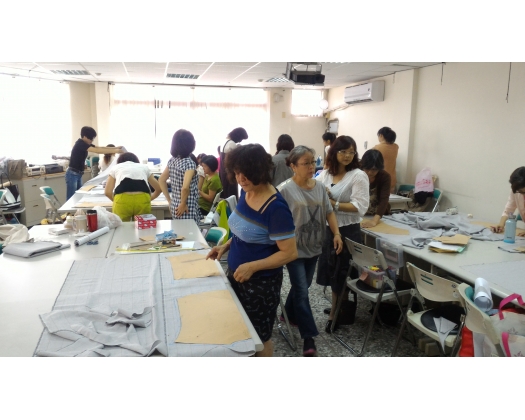 105下職訓百搭服裝創作班17