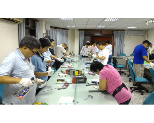 105下職訓家庭水電基礎維修班15