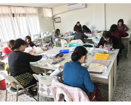 106上職訓幾何圖形壁畫拼接班作班07