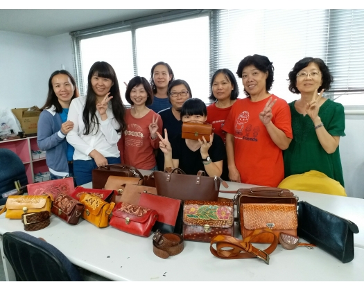 106上職訓手作個性休閒風皮件班30