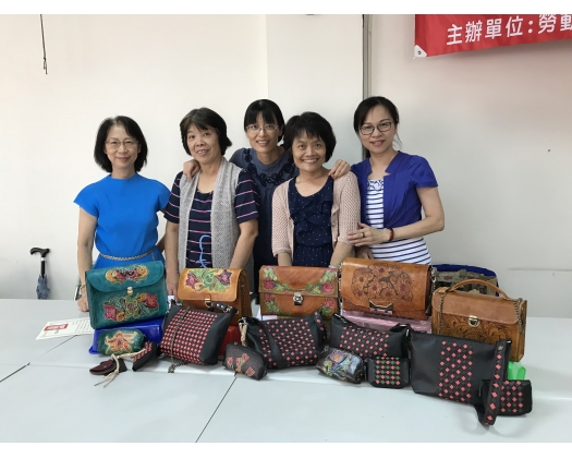 107上職訓 皮革雕刻與編織創作班-34